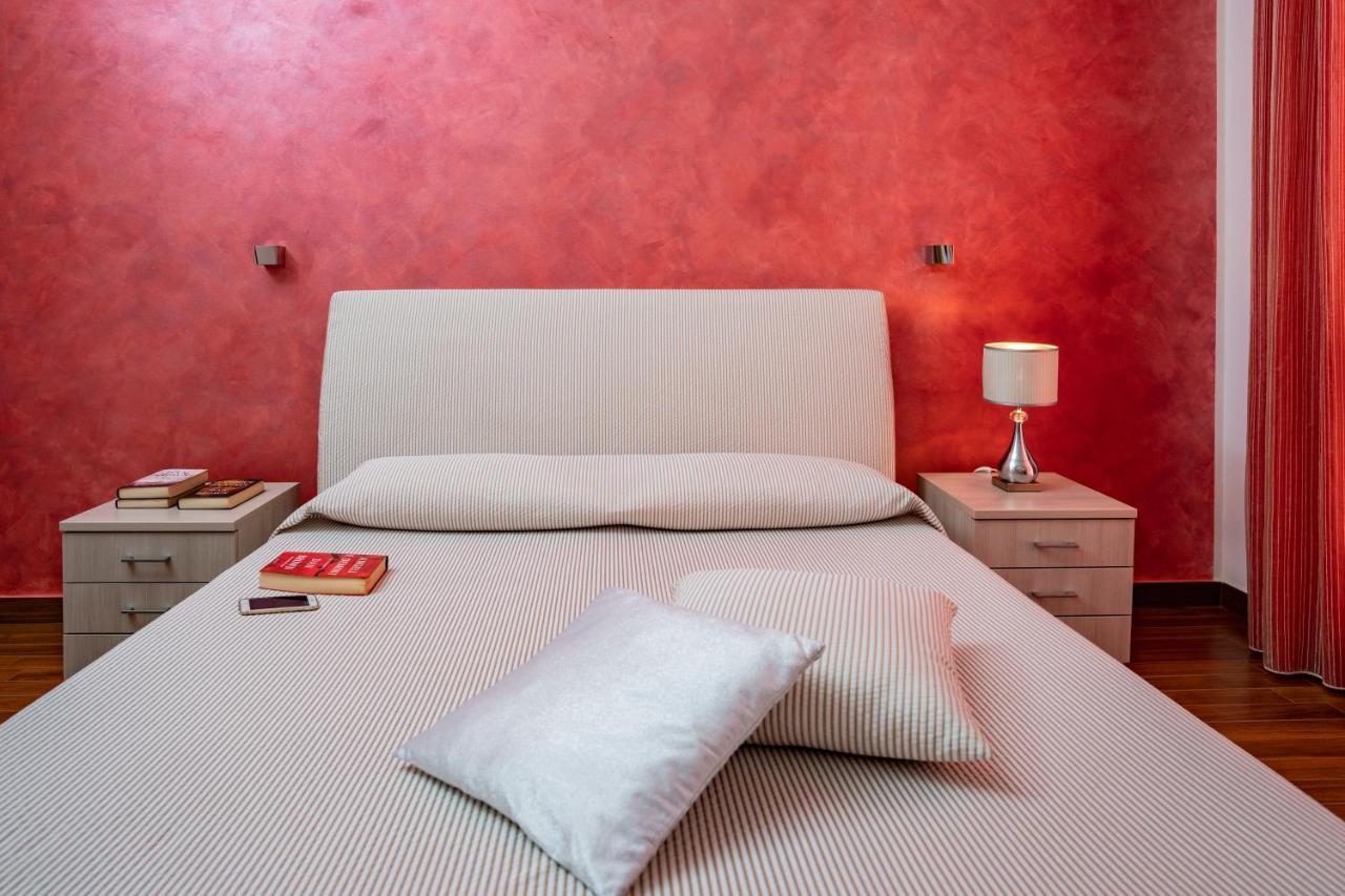 B&B Pietre Preziose Castelluzzo Exterior photo